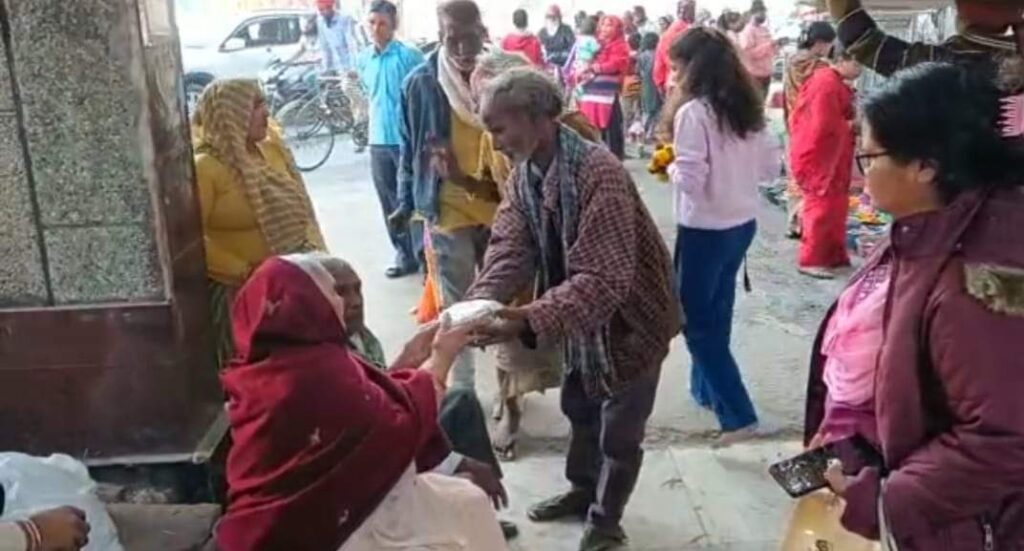 BISCUITS DISTRIBUTION TO NEEDY PEOPLE AT INDORE